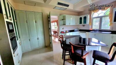 Private 4 Bedroom Pool Villa On Big Land Near phoenix Golf Course For Sale