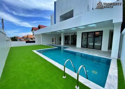 5 Bedroom Pool Villa In Casa Jomtien Village For Rent