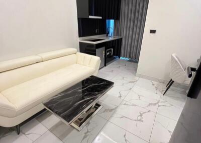 2 Bedroom In Arcadia Millenium Tower Condo For Rent