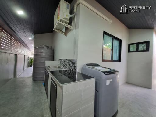 Modern Luxury 4 Bedroom Pattaya Pool Villa For Sale