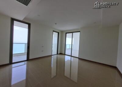 Luxury 5 Bedroom Duplex In Riviera Jomtien Pattaya Condo For Sale