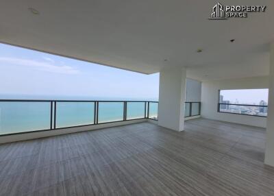5 Bedroom Duplex In Riviera Jomtien Pattaya Condo For Sale
