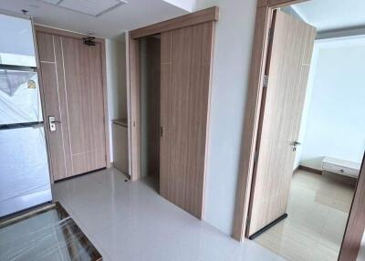 1 Bedroom In The Riviera Jomtien Condo For Sale