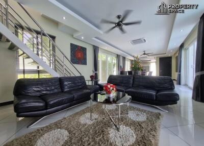 Exquisite 5 Bedroom Luxury Pattaya Pool Villa For Sale