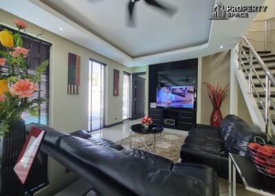 Exquisite 5 Bedroom Luxury Pattaya Pool Villa For Sale