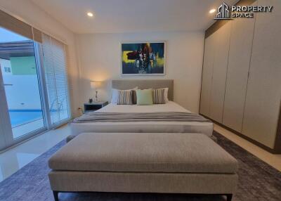 Luxury 4 Bedroom Pet Friendly Pool Villa For Rent
