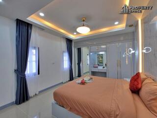 Brand New Modern 4 Bedroom Pool Villa In Pattaya For Sale