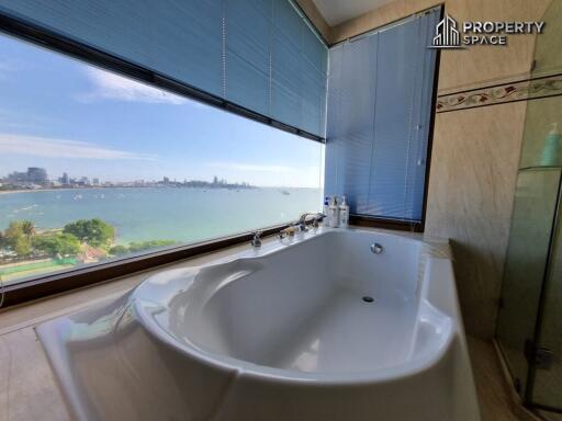 2 Bedrooms In Baan Rimpha Pattaya Condo For Rent