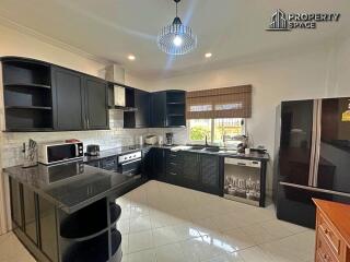 4 Bedroom Pool Villa In Supanuch Village Pattaya For Sale