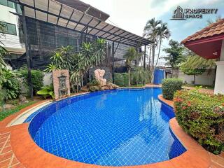 4 Bedroom Pool Villa In Supanuch Village Pattaya For Sale