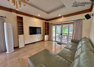 4 Bedroom Pool Villa In Supanuch Village Pattaya For Sale