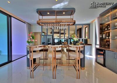 6 Bedroom Luxurious Jomtien Prime Location Pool Villa For Sale