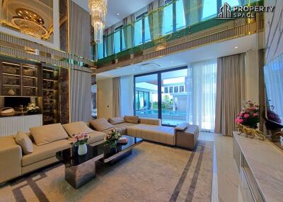 6 Bedroom Luxurious Jomtien Prime Location Pool Villa For Sale