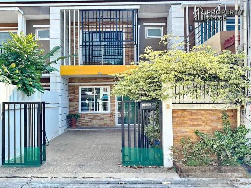 Modern 2 Bedroom Townhouse In East Pattaya For Sale