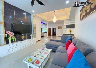 Spacious 4 Bedroom Pool Villa In The Lanterns Pattaya For Sale