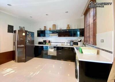 3 Bedroom Pool Villa In Nagawari Pattaya For Sale