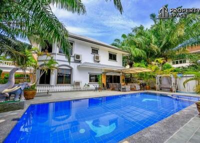 6 Bedrooms Pool Villa In Tropicana Villa for For Sale And Rent