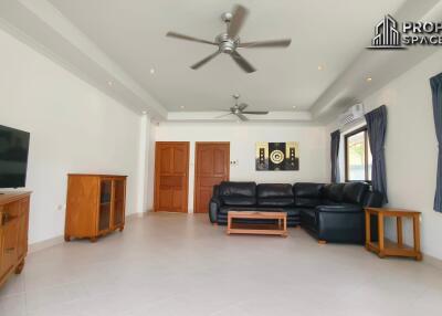 3 Bedroom Pool Villa In Jomtien For Sale And Rent