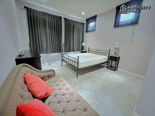 3 Bedrooms Pool Villa In Nusa Chivani Pattaya For Rent