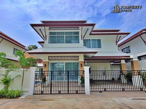 4 Bedroom Luxury Pool Villa In Rachawadee Villa For Sale