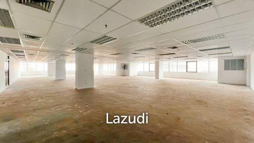 Office For Rent at Mahatun Plaza