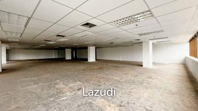 Office For Rent at Mahatun Plaza