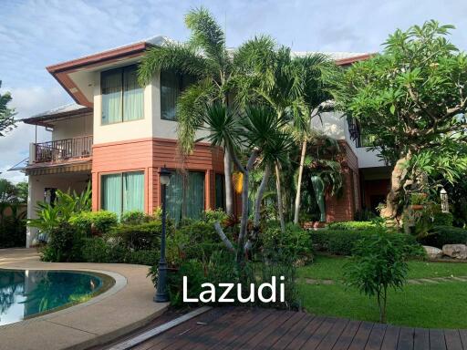 4 Bedroom 844 SQ.M Pool Villa in Pattaya