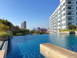 1 Bedroom Condo in The Axis South Pattaya C011559