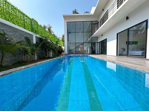 6 Bedrooms House Jomtien H011558