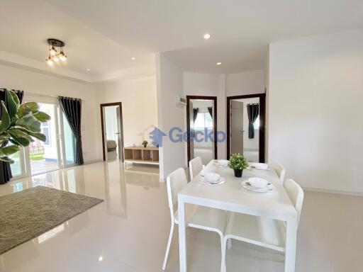 3 Bedrooms House in Sabai Home East Pattaya H011556