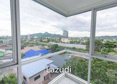 Hua Hin - 2 bed corner unit condo close to Bluport and the beach