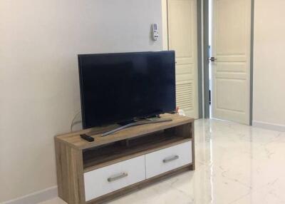 Condo for Rent at The Waterford Diamond SuKhumvit 30/1 Condominium