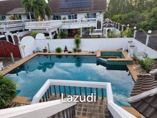 4 Bed 540 SQ.M Pool Villa in Huai Yai