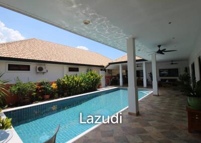 3 Bed Single Story Pool Villa For Sale - Great Condition