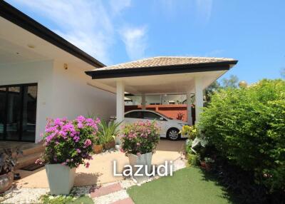 3 Bed Single Story Pool Villa For Sale - Great Condition