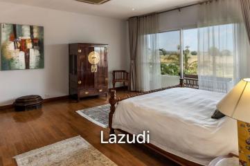 4 Bed 4 Bath 700 SQ.M Rim Nua Villa