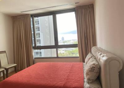 2 beds 2 baths with seaview for sell