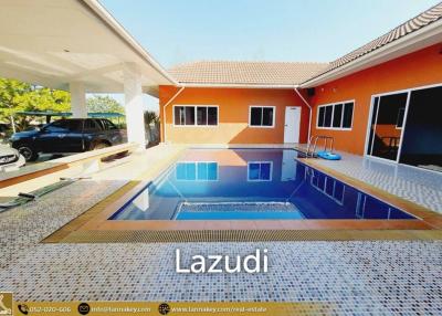 Nice! Single-Storey 5 bedrooms Pool House