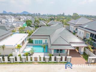 For sale villa  at Baan Dusit Pattaya Hill