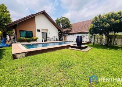 Hot deal, Pool villa in the village for sale!