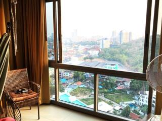 Corner unit with 2 bedrooms at high floor for sale