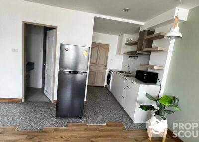 2-BR Apt. near BTS Phra Khanong