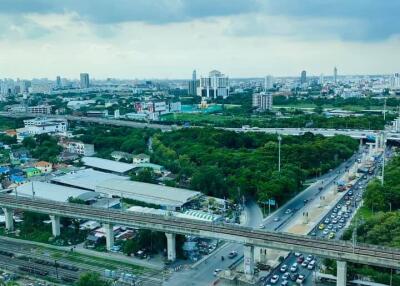 Lumpini Place Srinakarin-Huamak Station