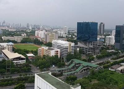 Bangkok Horizon Sathorn