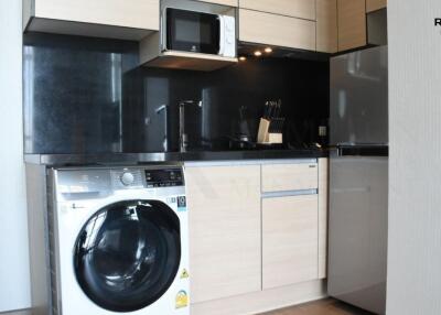 Modern kitchen with integrated appliances