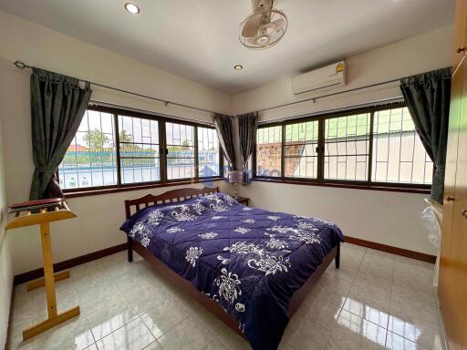 4 Bedrooms House East Pattaya H011568