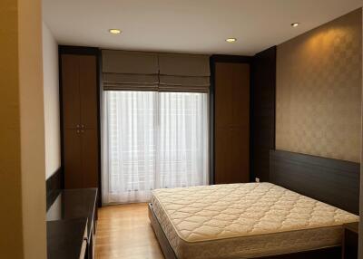 Condo for Rent at Amanta Ratchada Condominium