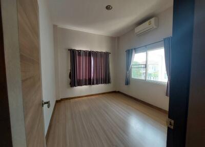 House for Rent at Eresma Villa