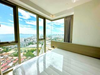 New condo 1 bedroom with new furnished