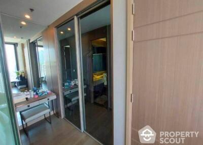 1-BR Condo at The Esse At Singha Complex near MRT Phetchaburi